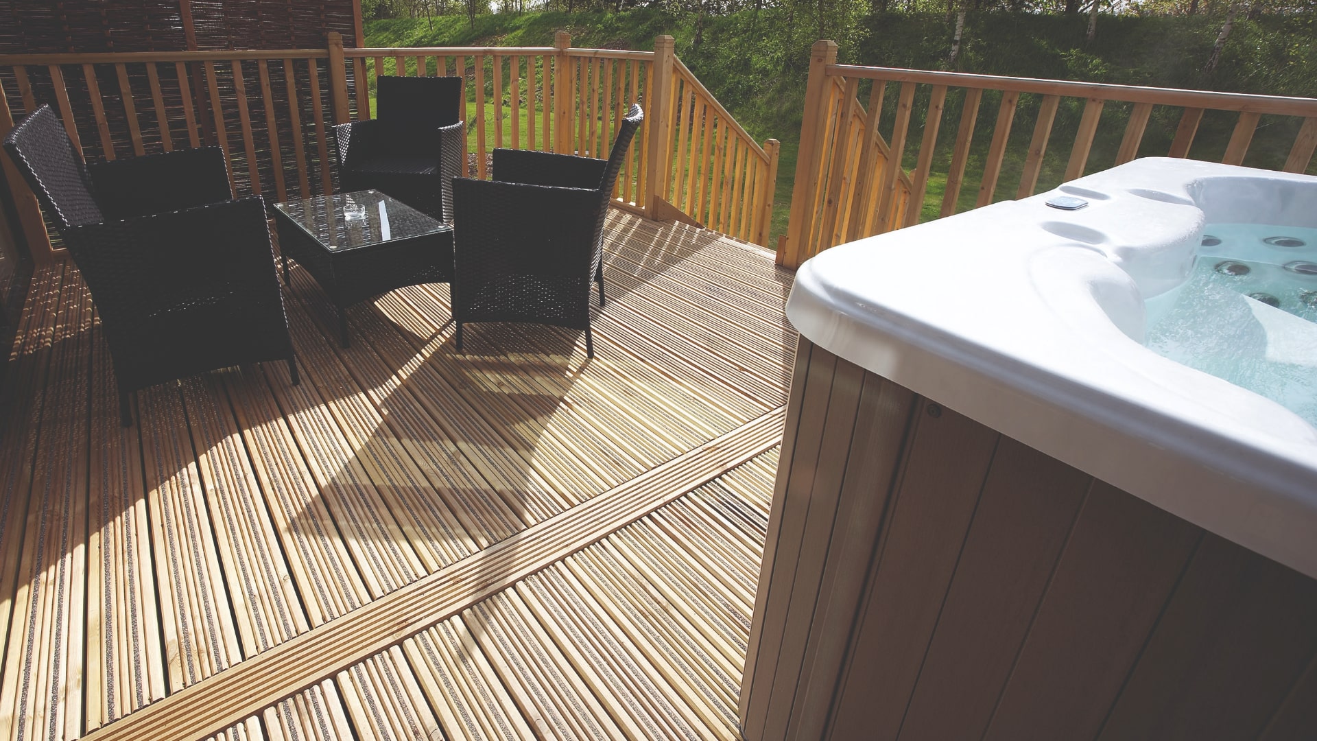 How To Choose The Right Decking For Your Park